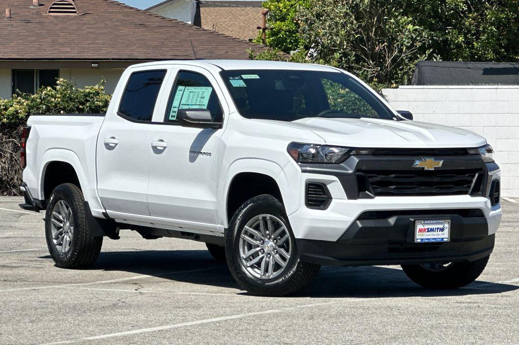 new 2025 Chevrolet Colorado car, priced at $37,395