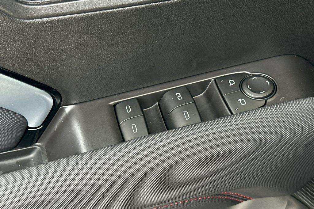 new 2025 Chevrolet Colorado car, priced at $48,460