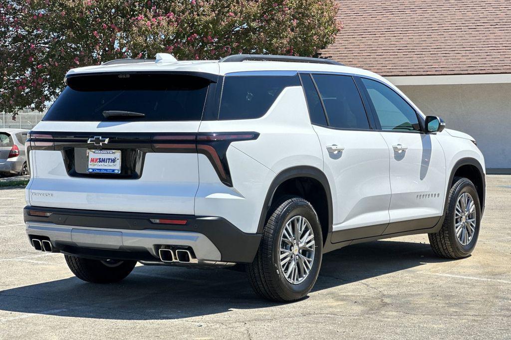 new 2026 Chevrolet Traverse car, priced at $44,140