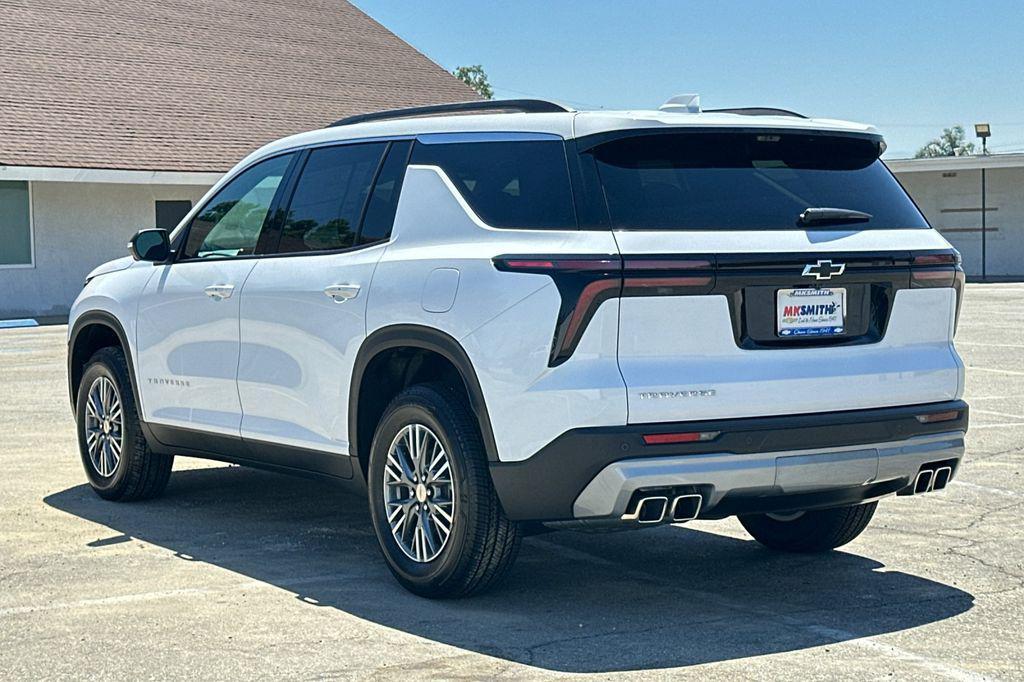 new 2026 Chevrolet Traverse car, priced at $44,140