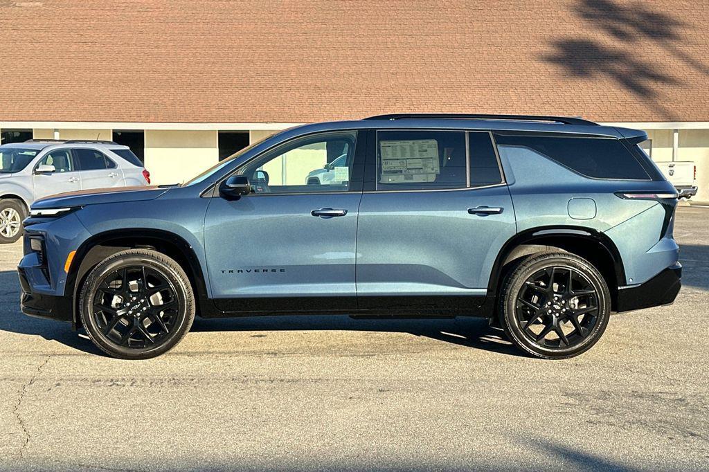 new 2026 Chevrolet Traverse car, priced at $59,395