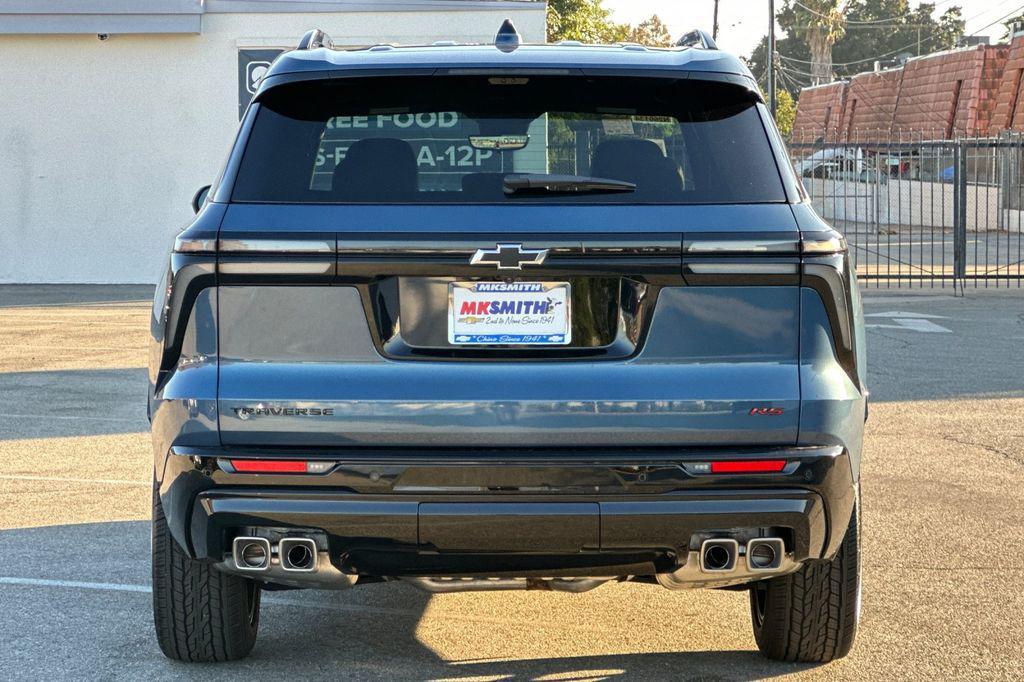 new 2026 Chevrolet Traverse car, priced at $59,395