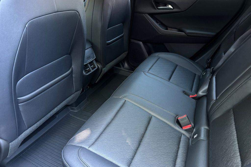 new 2026 Chevrolet Equinox car, priced at $35,315
