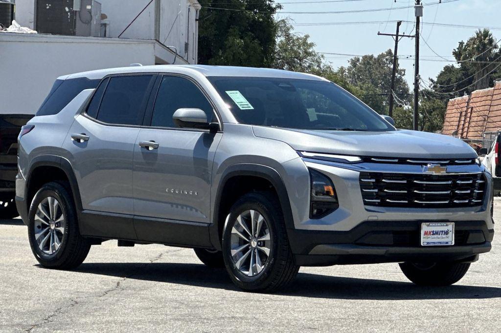 new 2026 Chevrolet Equinox car, priced at $35,315
