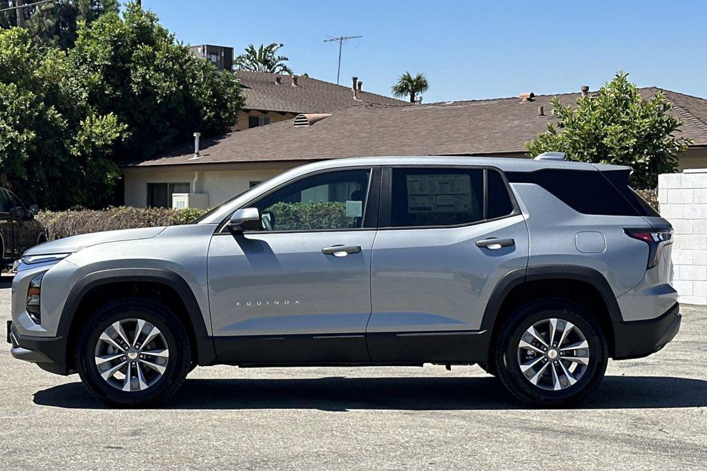new 2026 Chevrolet Equinox car, priced at $35,315