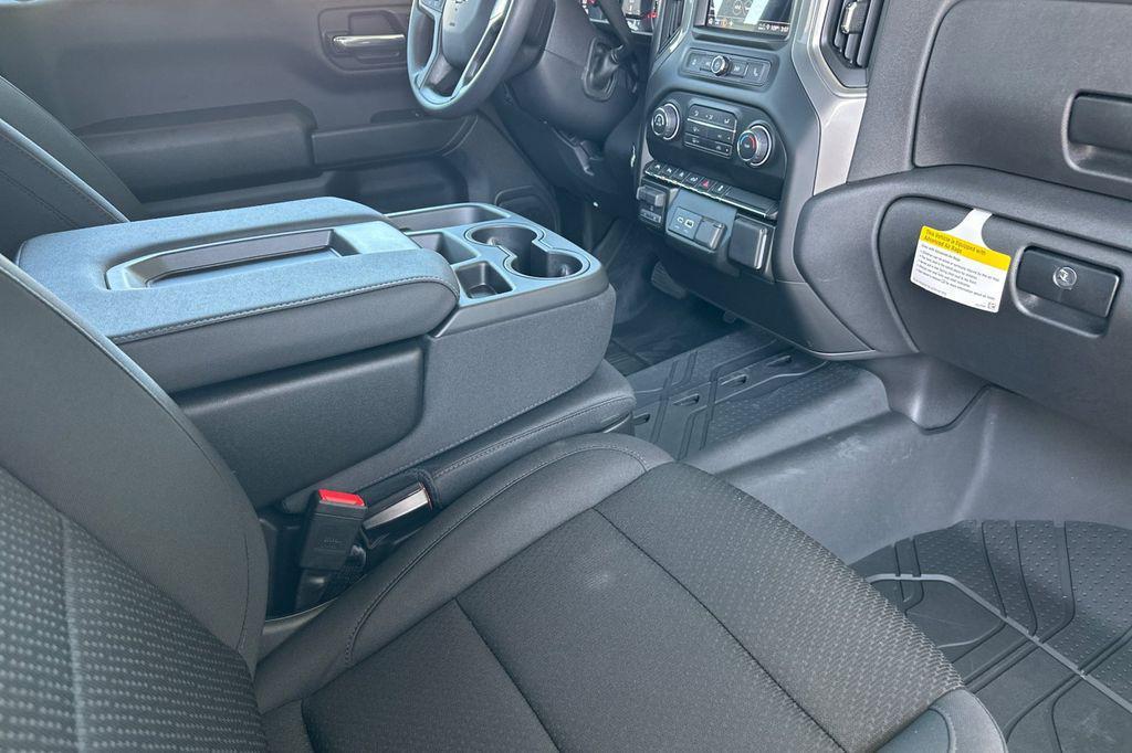 new 2026 Chevrolet Silverado 1500 car, priced at $45,190
