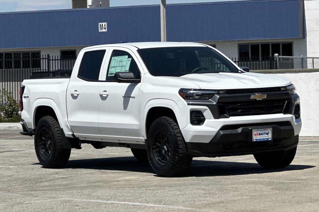 new 2025 Chevrolet Colorado car, priced at $47,055