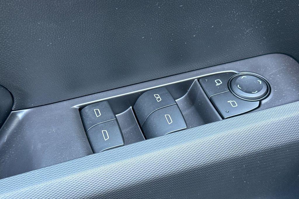 new 2025 Chevrolet Colorado car, priced at $47,055