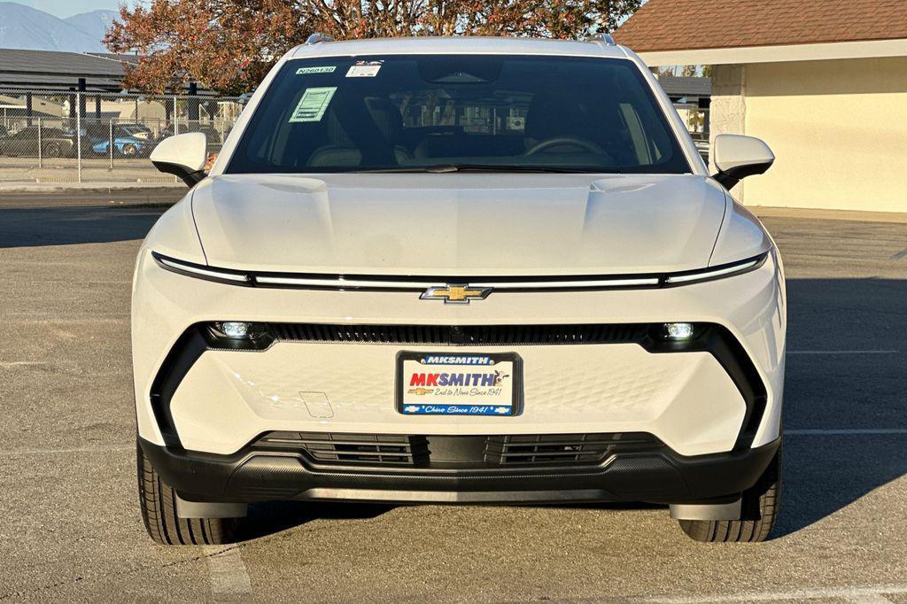 new 2026 Chevrolet Equinox EV car, priced at $40,090