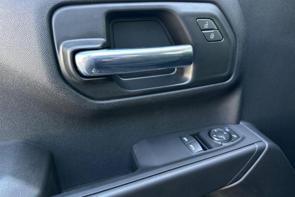 new 2026 Chevrolet Silverado 1500 car, priced at $48,915