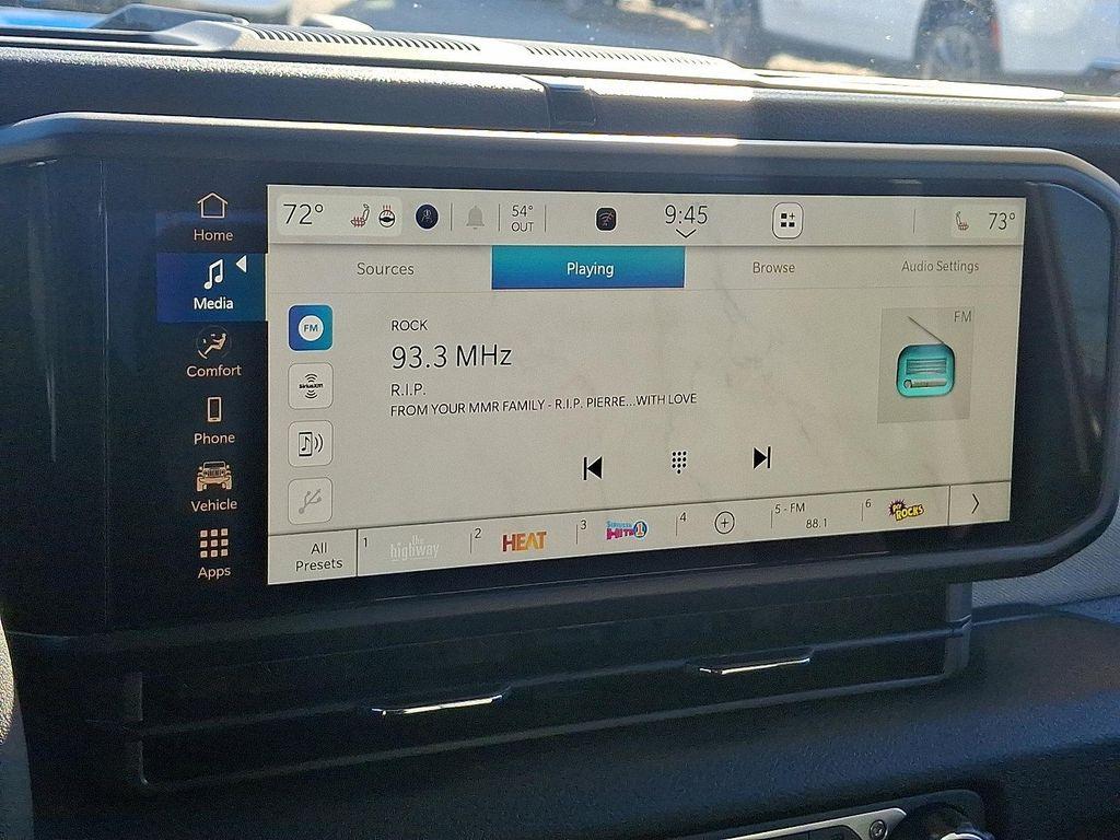 new 2026 Jeep Gladiator car, priced at $51,525