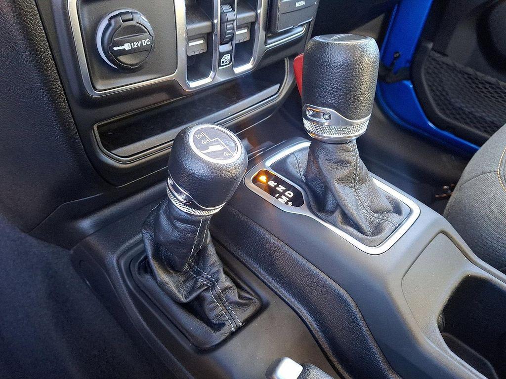 new 2026 Jeep Gladiator car, priced at $51,525