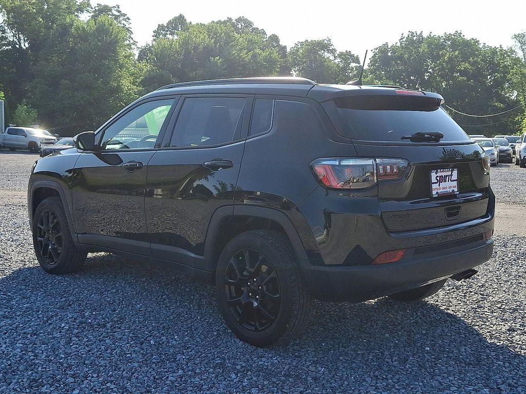 used 2022 Jeep Compass car, priced at $26,900