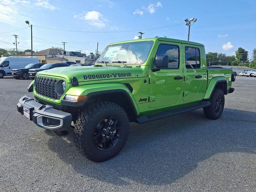 new 2025 Jeep Gladiator car, priced at $48,019