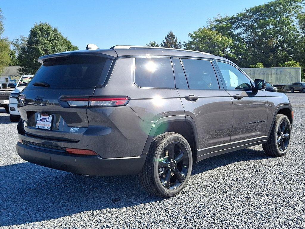 new 2025 Jeep Grand Cherokee L car, priced at $51,125
