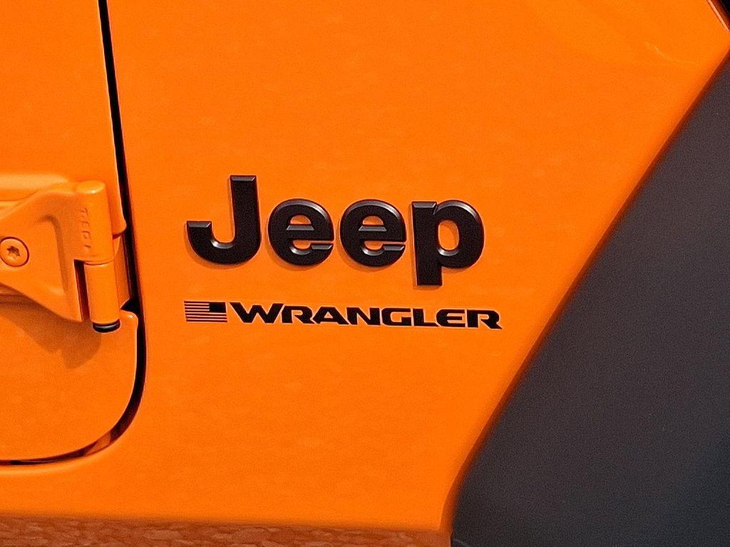 new 2025 Jeep Wrangler car, priced at $52,389