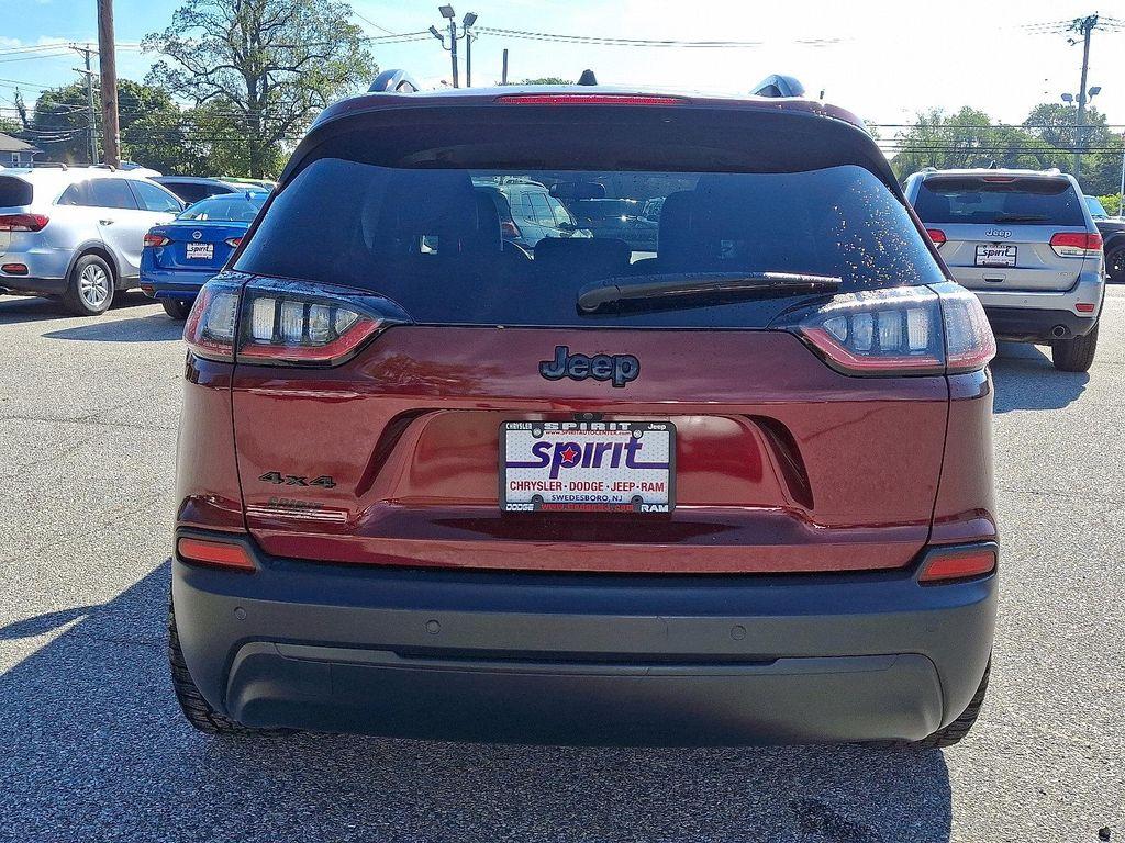 used 2019 Jeep Cherokee car