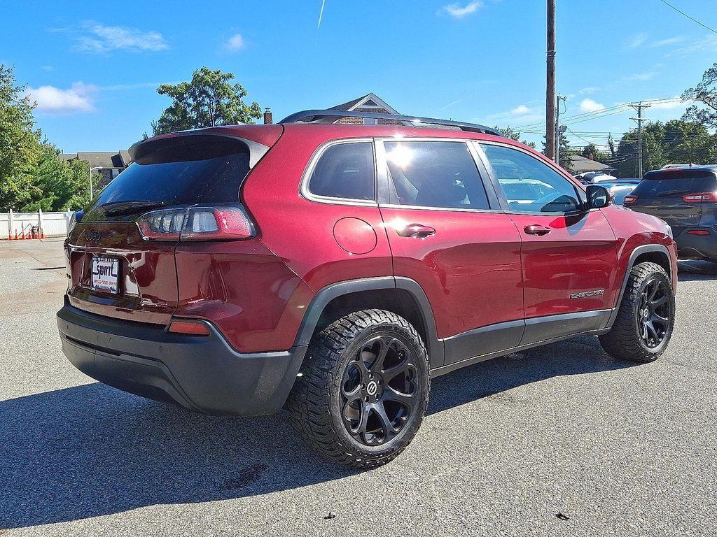 used 2019 Jeep Cherokee car