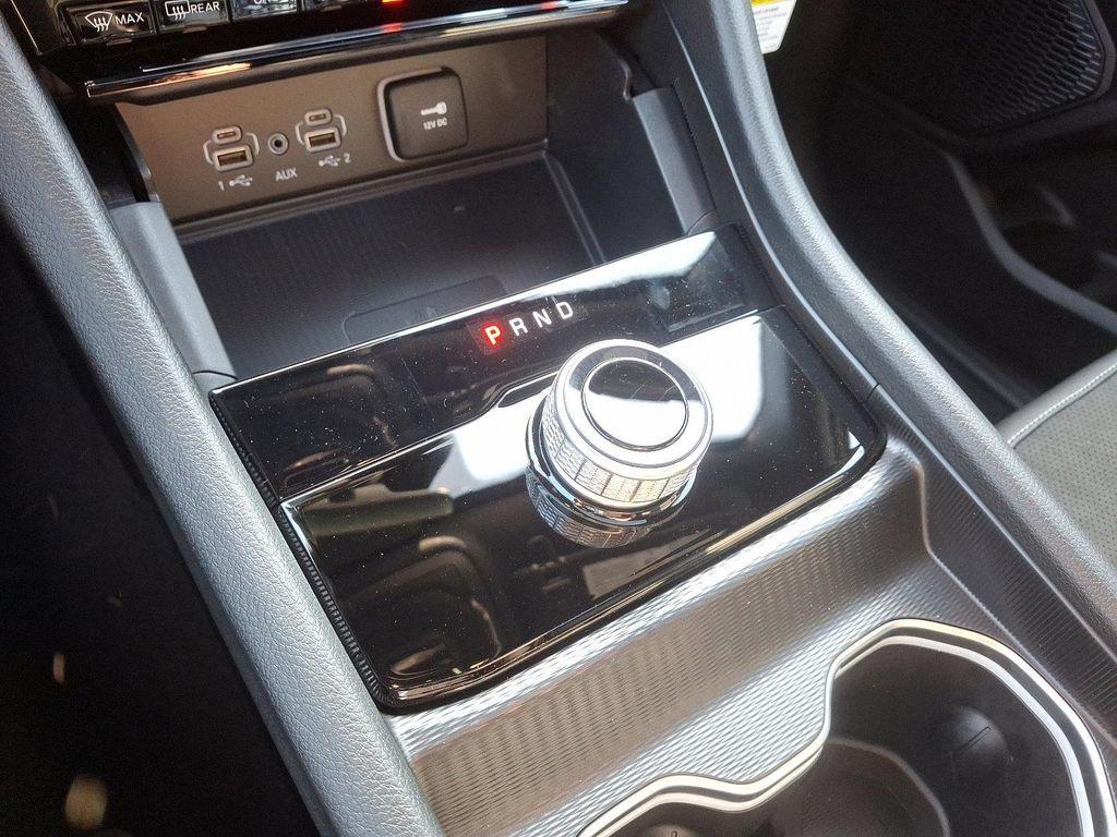 new 2025 Jeep Grand Cherokee car, priced at $47,178