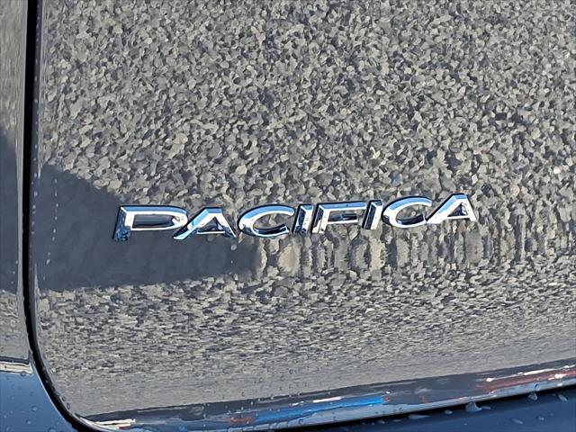 new 2025 Chrysler Pacifica car, priced at $45,920