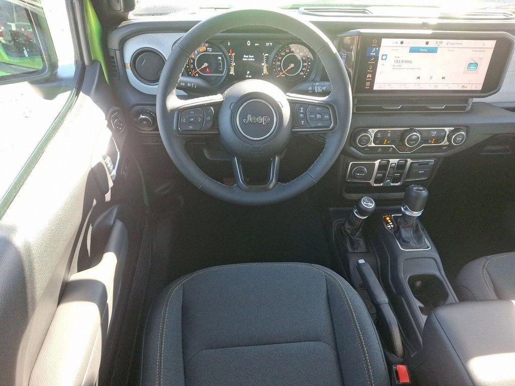 new 2025 Jeep Wrangler car, priced at $48,423