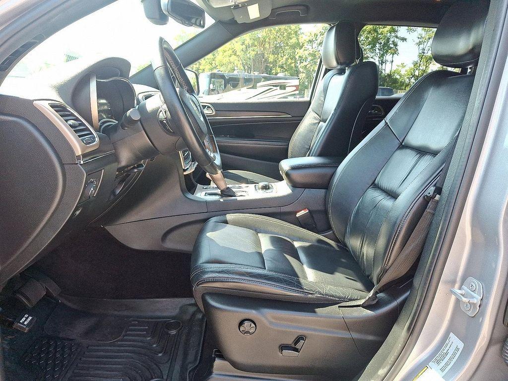 used 2016 Jeep Grand Cherokee car