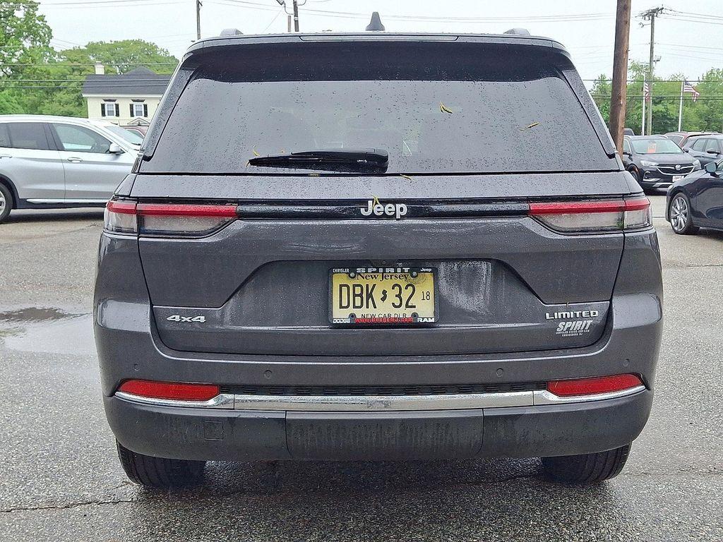 used 2024 Jeep Grand Cherokee car, priced at $43,287