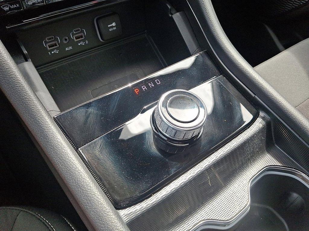 new 2025 Jeep Grand Cherokee car, priced at $43,197