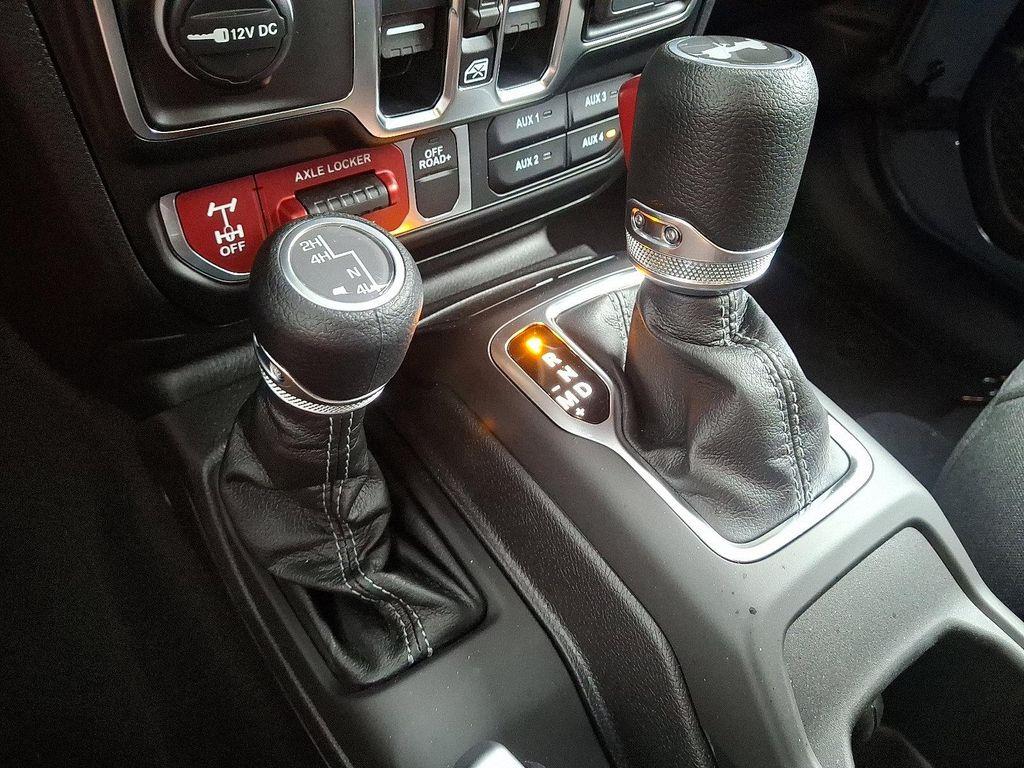 new 2025 Jeep Wrangler car, priced at $49,913