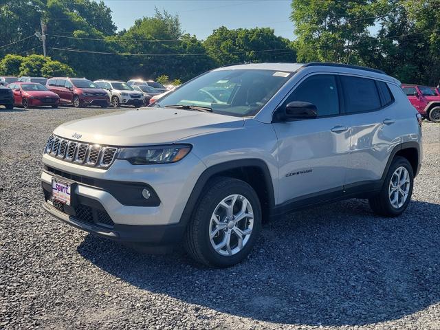 new 2024 Jeep Compass car, priced at $35,035