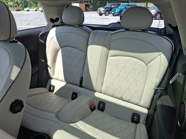 used 2021 MINI Hardtop car, priced at $18,500