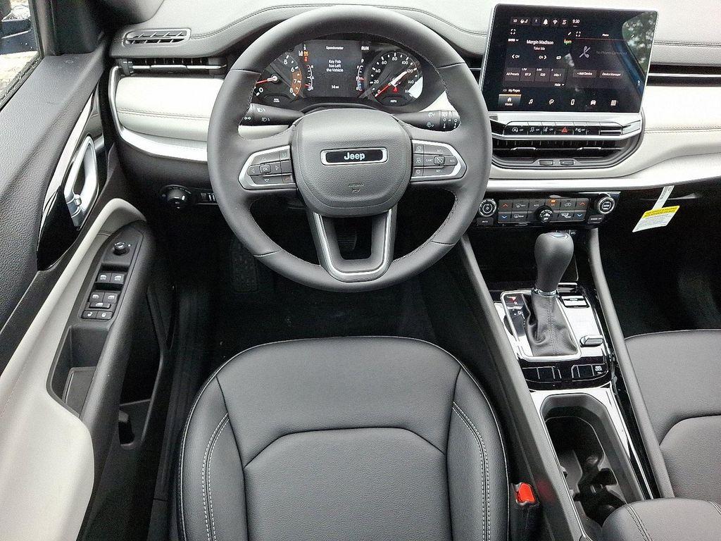 new 2025 Jeep Compass car, priced at $34,833