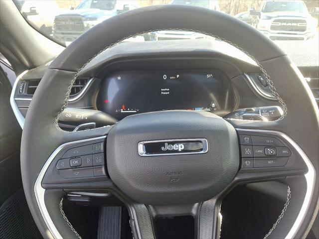 new 2025 Jeep Grand Cherokee car, priced at $47,580