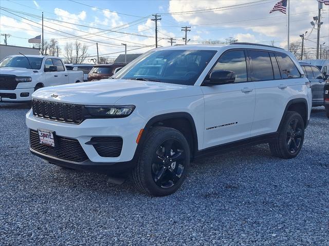 new 2025 Jeep Grand Cherokee car, priced at $47,580