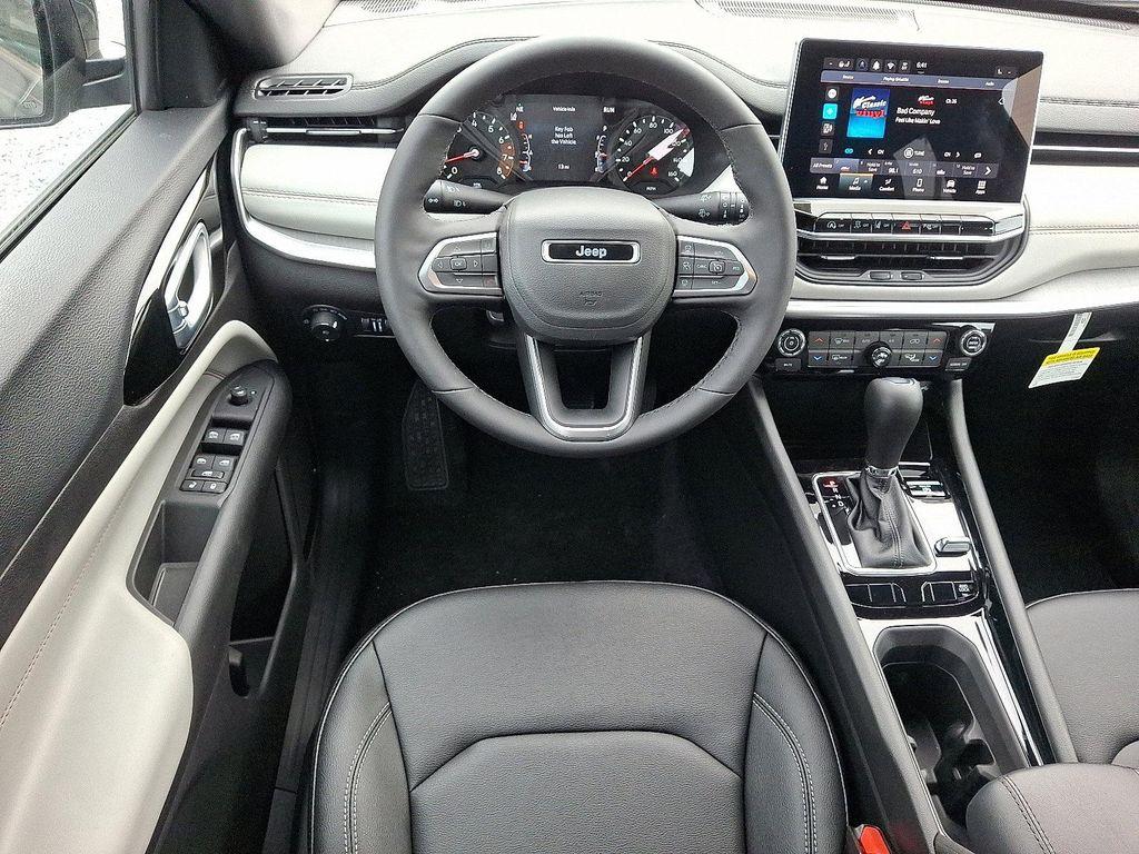 new 2025 Jeep Compass car, priced at $34,833