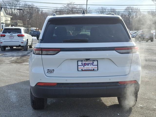 used 2024 Jeep Grand Cherokee car, priced at $42,600