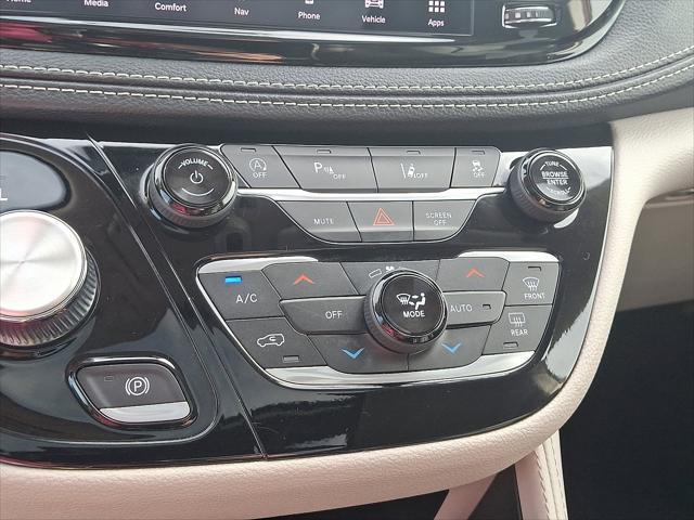 used 2023 Chrysler Pacifica car, priced at $35,600
