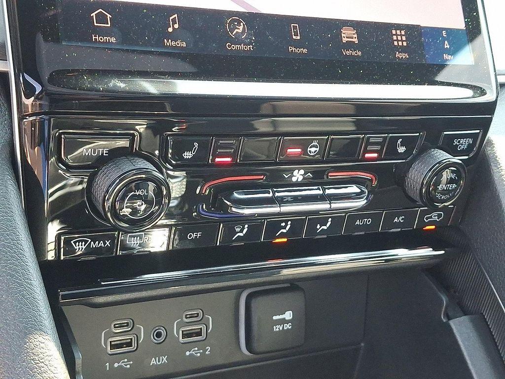 new 2025 Jeep Grand Cherokee car, priced at $51,537