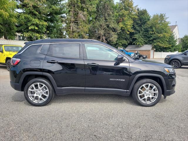 used 2022 Jeep Compass car, priced at $25,600