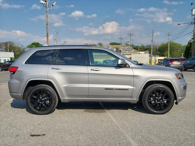 used 2020 Jeep Grand Cherokee car, priced at $33,600