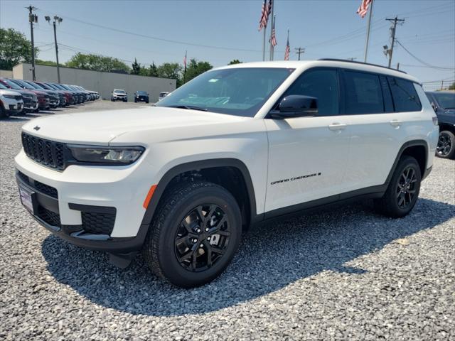 new 2024 Jeep Grand Cherokee L car, priced at $48,049