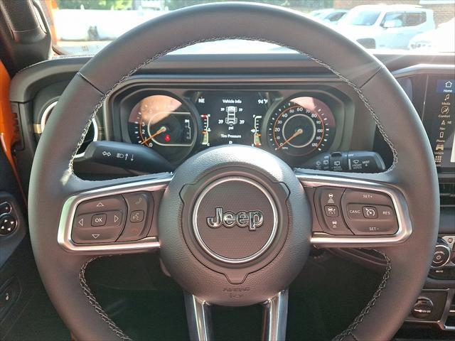 new 2025 Jeep Wrangler car, priced at $61,420