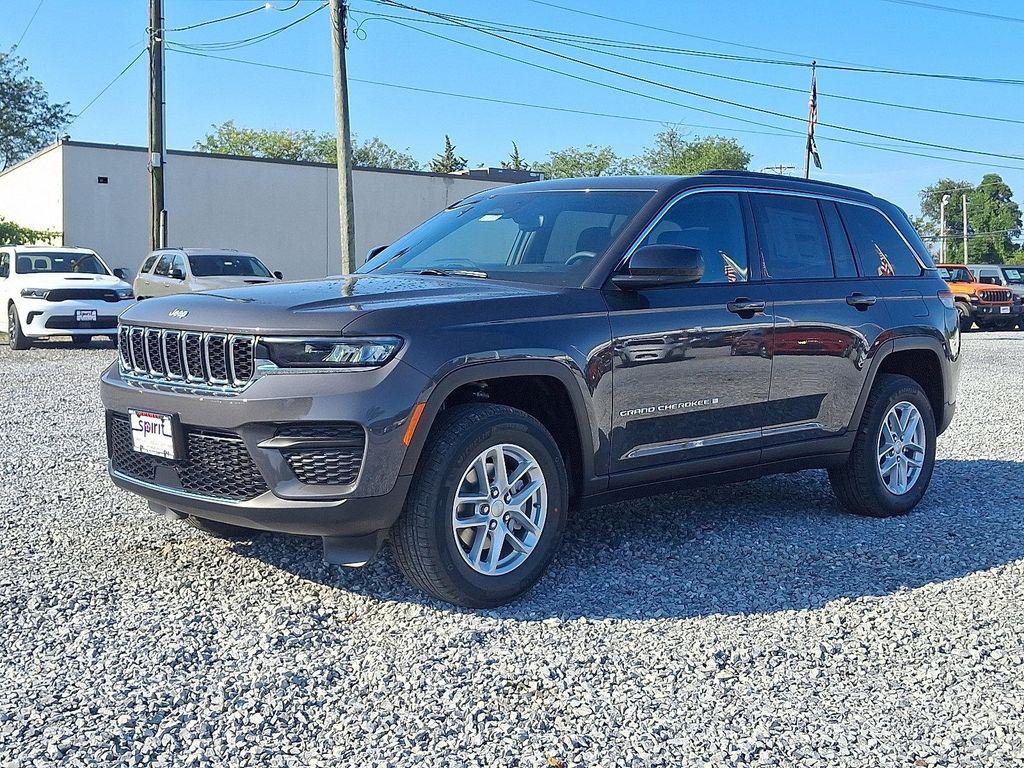 new 2025 Jeep Grand Cherokee car, priced at $41,780