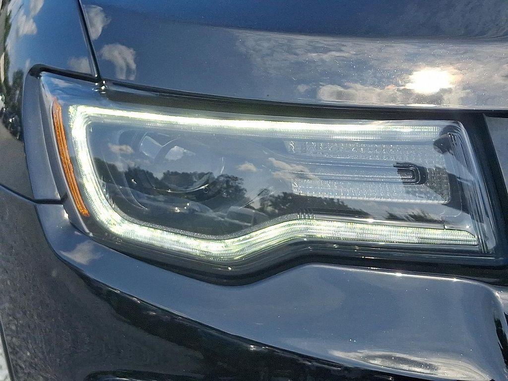 used 2021 Jeep Grand Cherokee car, priced at $32,600