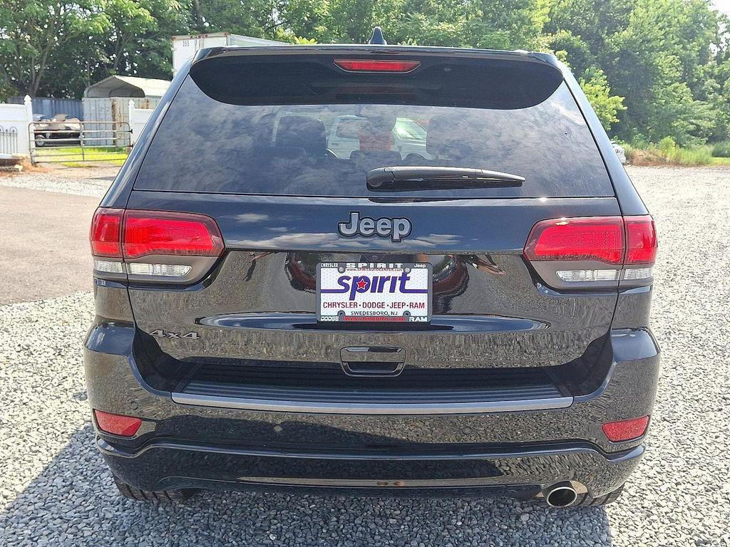 used 2021 Jeep Grand Cherokee car, priced at $32,600