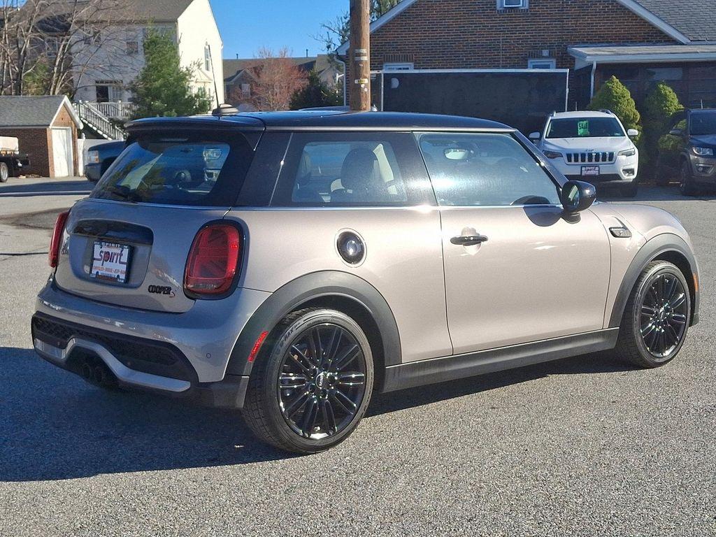 used 2022 MINI Hardtop car, priced at $17,500