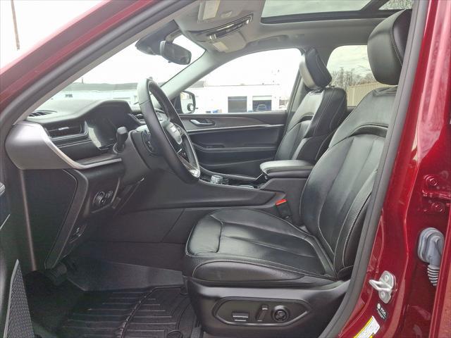 used 2022 Jeep Grand Cherokee car, priced at $35,600