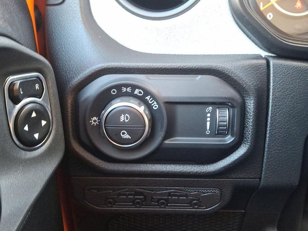 new 2025 Jeep Gladiator car, priced at $47,115