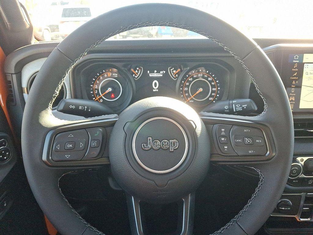 new 2025 Jeep Gladiator car, priced at $47,115