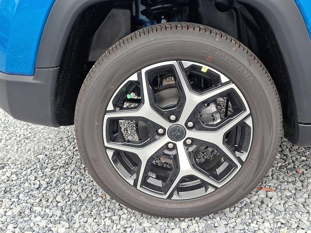 new 2026 Jeep Compass car, priced at $37,999